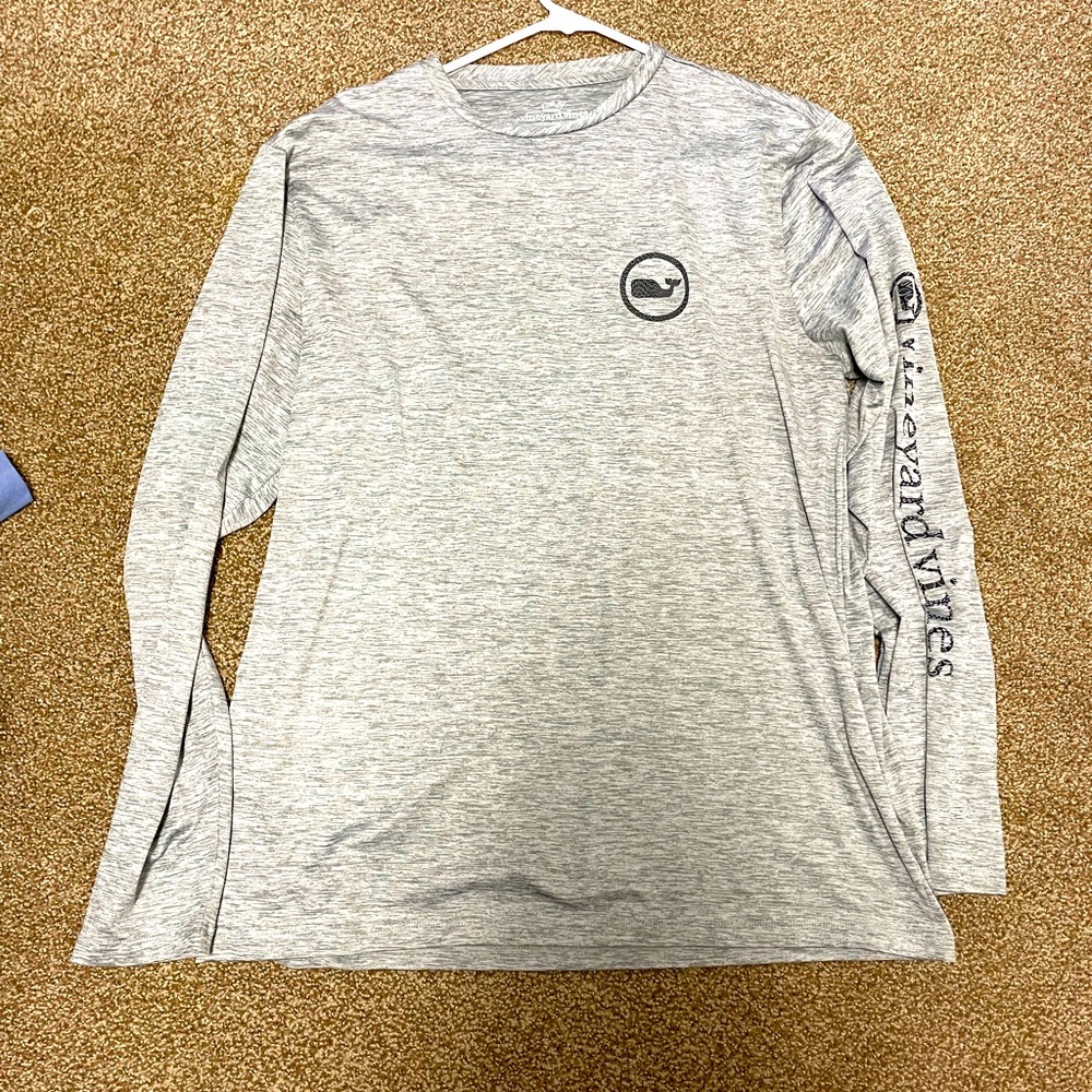 NWT Vineyard Vines Performance Long Sleeve